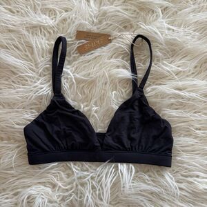 Skims Fits Everybody Triangle Bralette Onyx Size XS